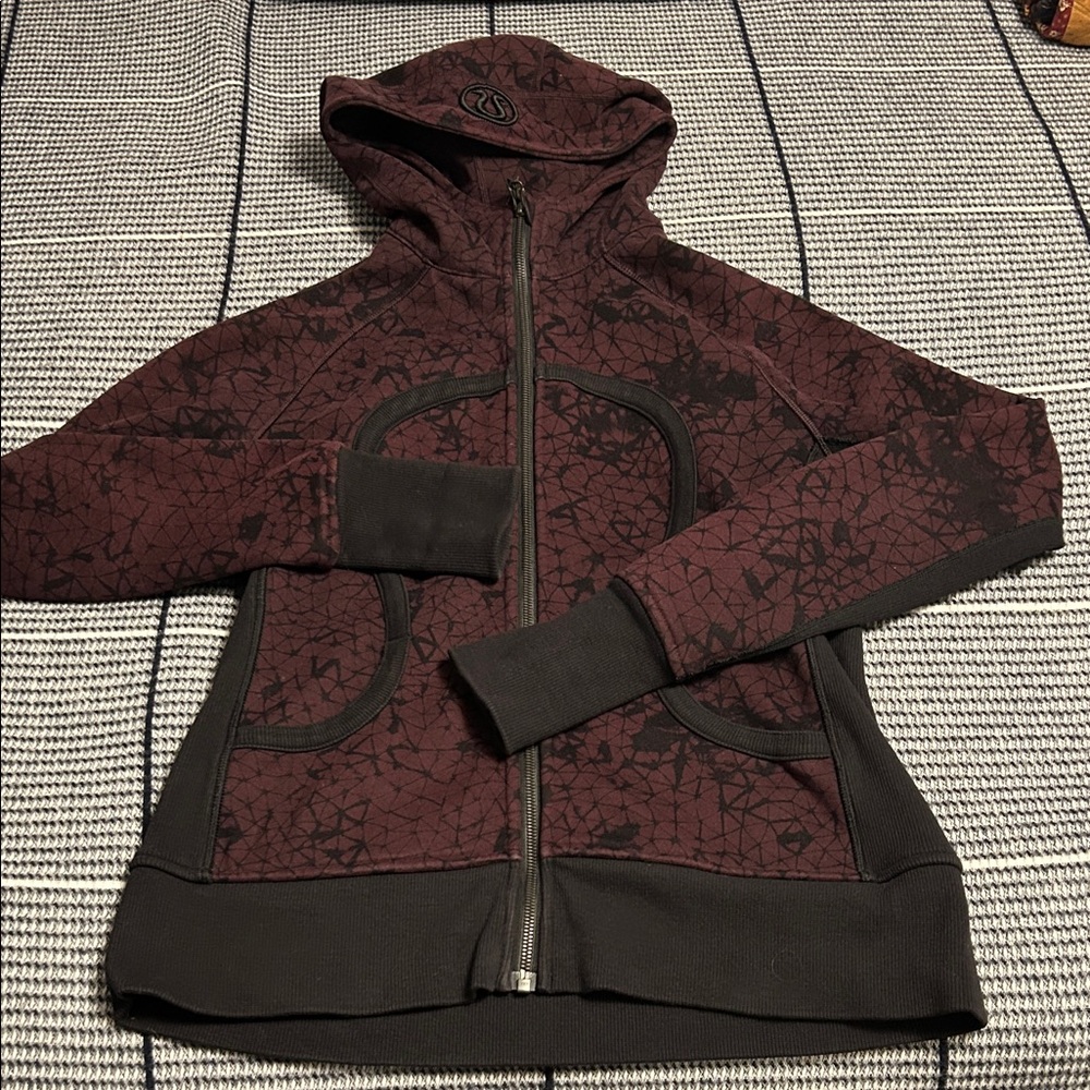 Lululemon Scuba - size 12